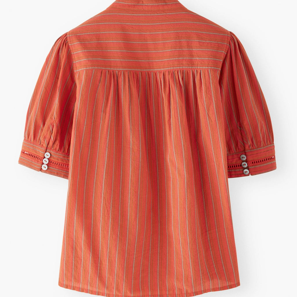 Loose fit casual shirt with a round neck in red